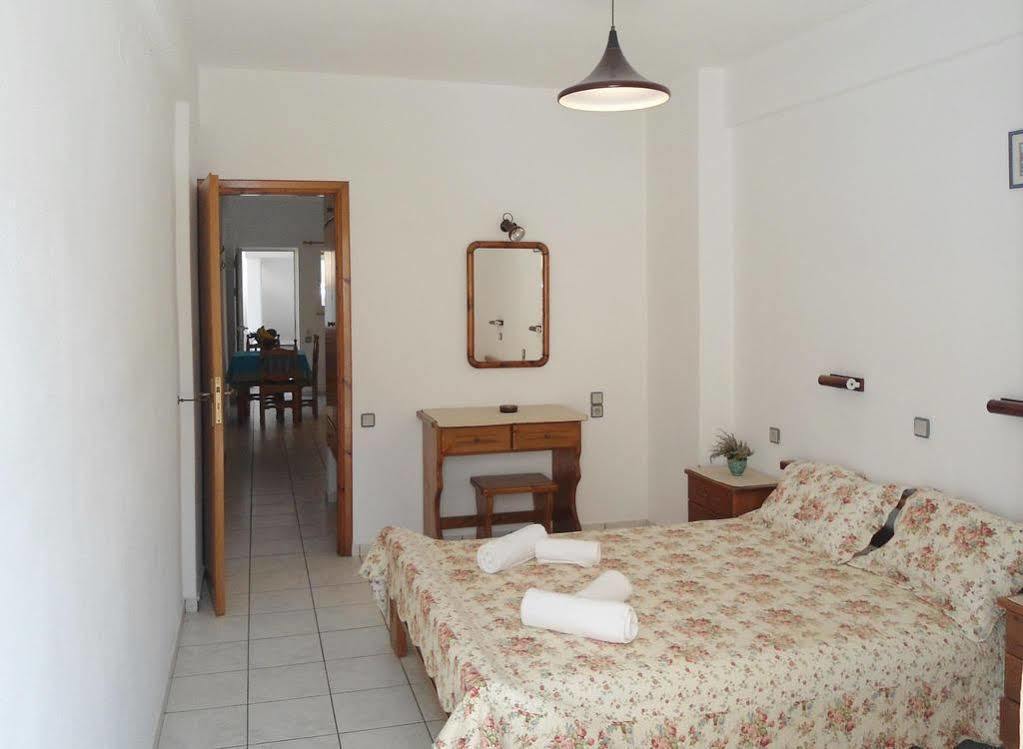 George Deluxe Apartments Σταλίδα Εξωτερικό φωτογραφία
